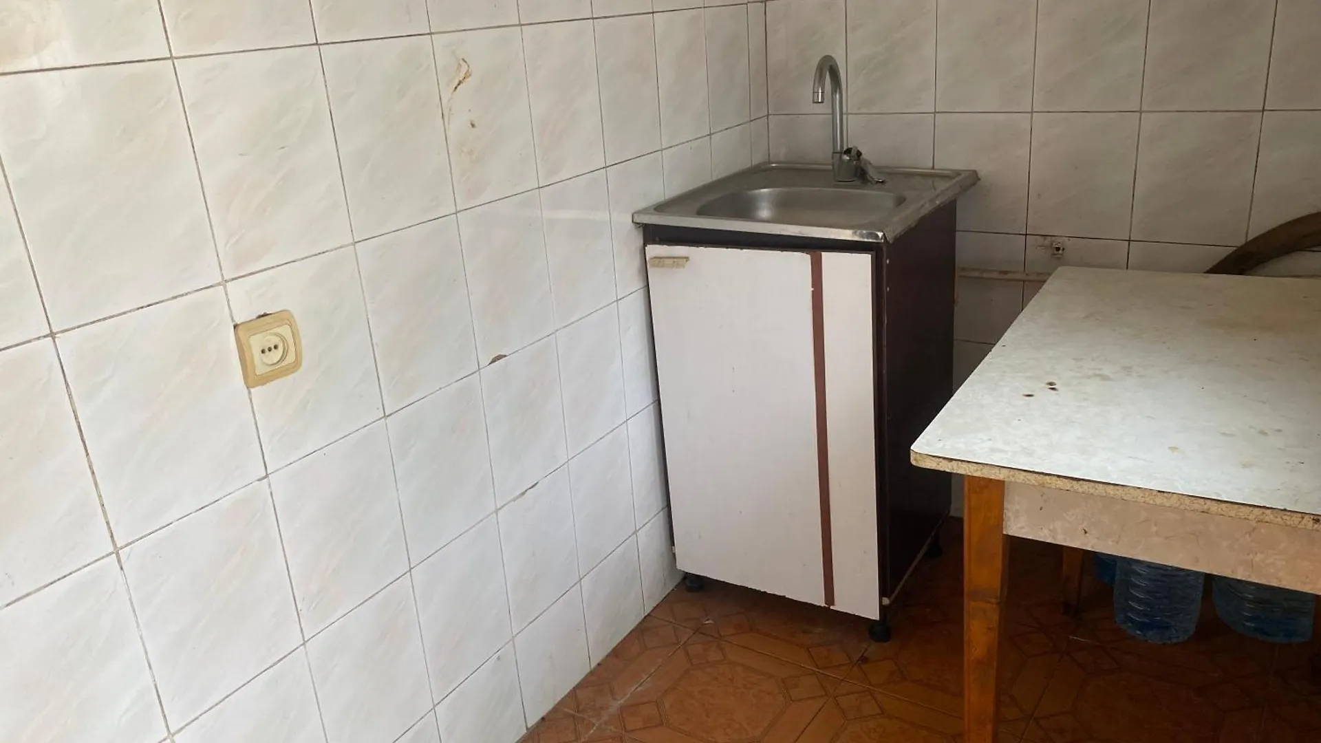 Kashan Umair Hostel Baku Azerbaijan